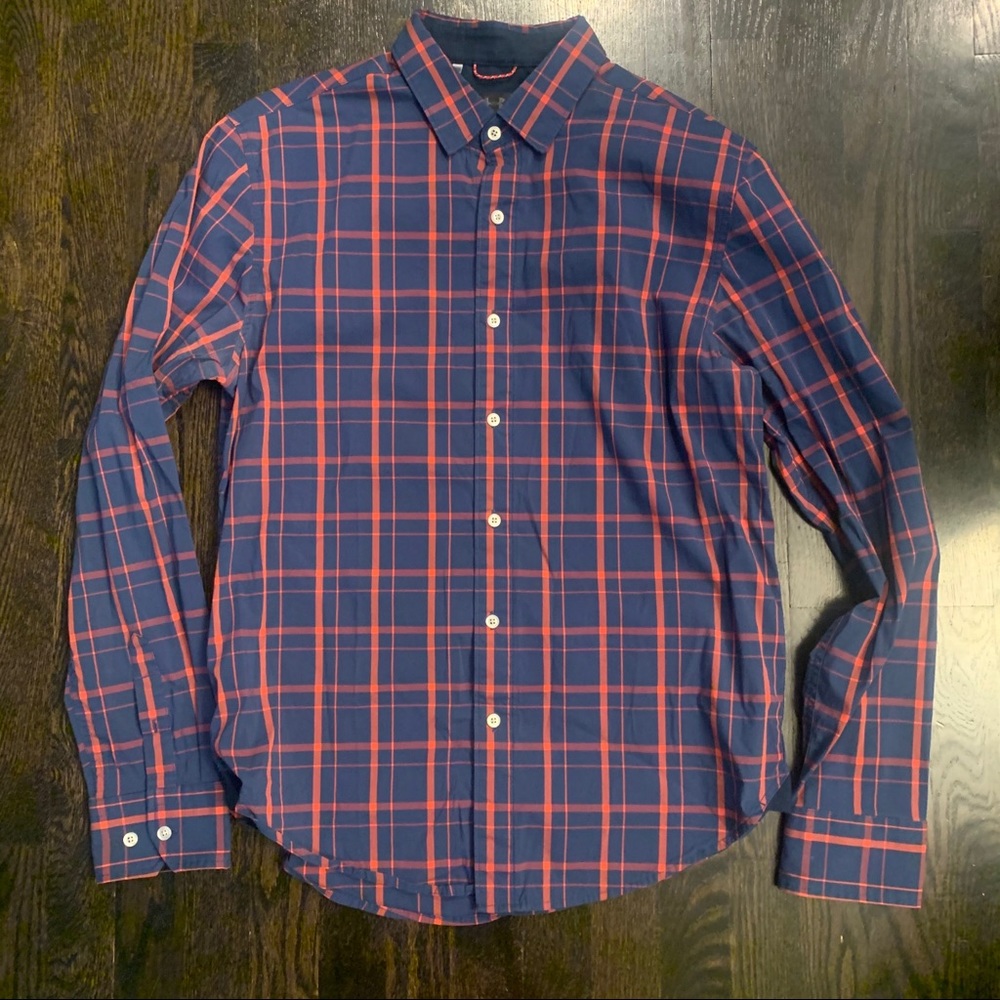 Under Armour Size Large Button Down